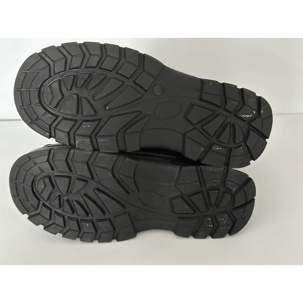 EUC Mountain Warehouse Whistler Kids Sherpa Lined Waterproof Black Snow Boots